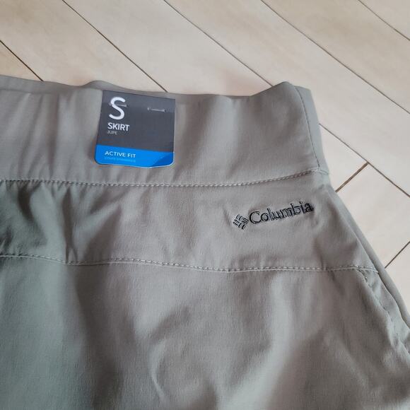 Columbia Active Wear Pull-On Omni Shade Tan Skort Size Small - Picture 10 of 12